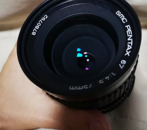 宾得67，75F4.5最后期SMC镜头。镜...