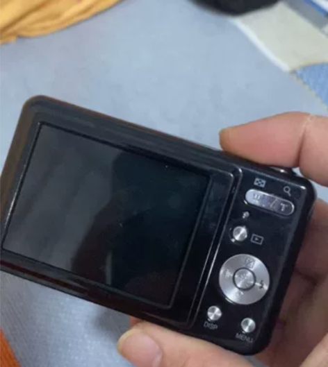 富京相机F001 2000万像素，8倍光学...