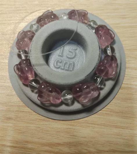纯粉萤石雕刻小兔子手串，纯粉的雕刻很少见，...
