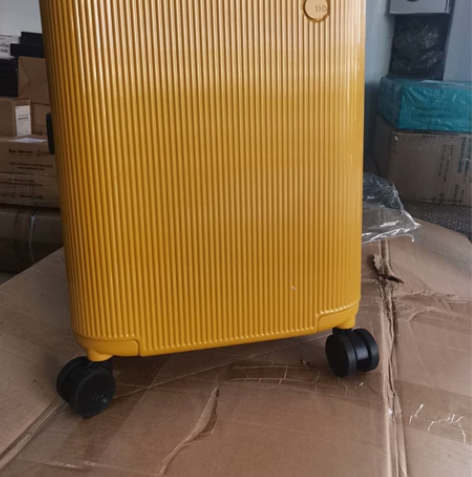 银行直邮全新未拆封正品ito拉杆箱旅行箱登...