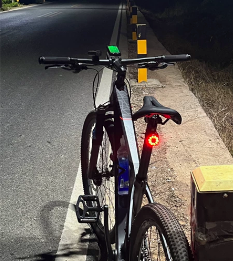 SAVA萨瓦碳纤维山地车，购买不到两个月，...