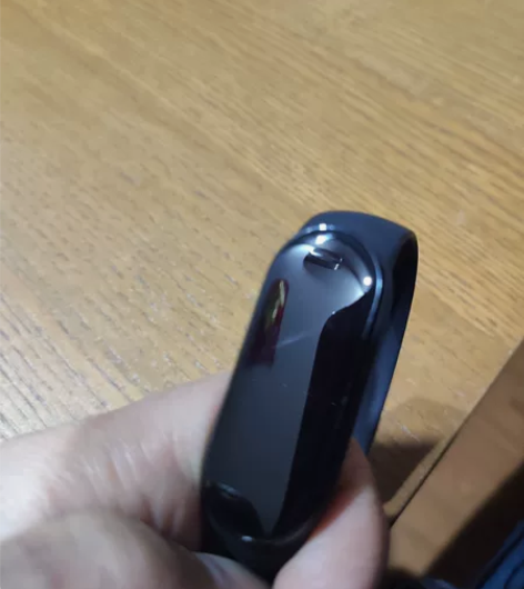 小米手环6，无nfc版。228入手，九成新...