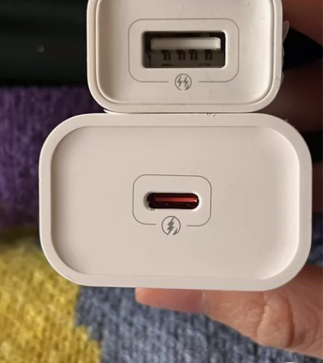 罗马仕手机快充充电头20w 全新未使用 可...