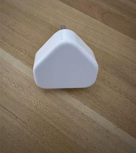 苹果充电头不包邮 感兴趣的话点“我想要”和...