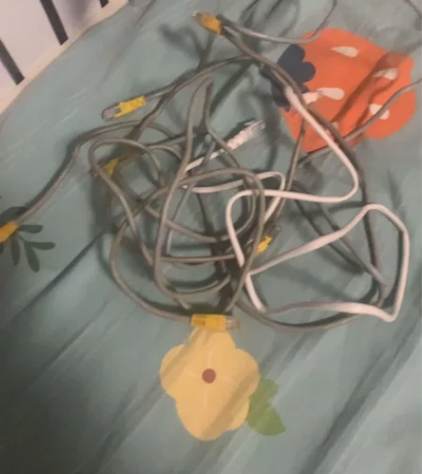 电脑网线 两个短的 一个中等还一个长的 需...