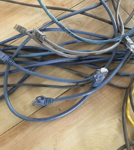 3米网线12根，5米一根，送4条2米，包邮...