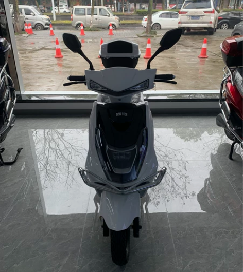 欧派电动车,厂家仓库直销,飞鹰72V20A...