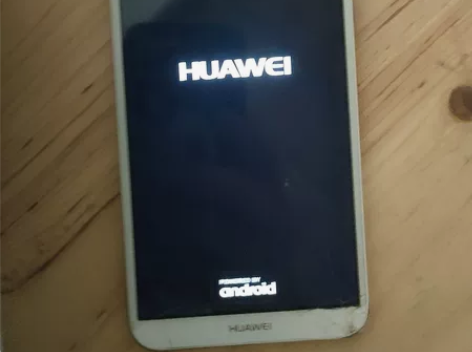 华为畅享8，翻箱底找到的正常使用，可以当备...