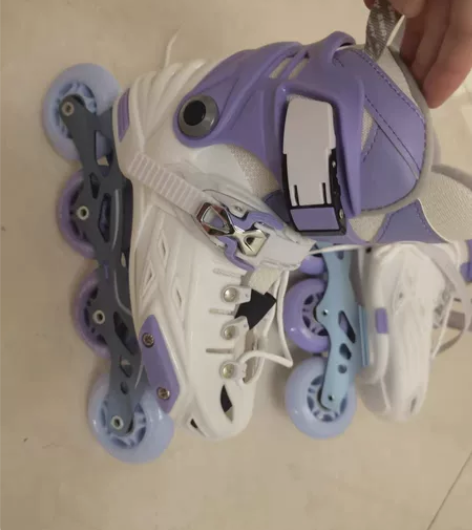 斯威儿童专业轮滑鞋3-6到12岁报班专用溜...