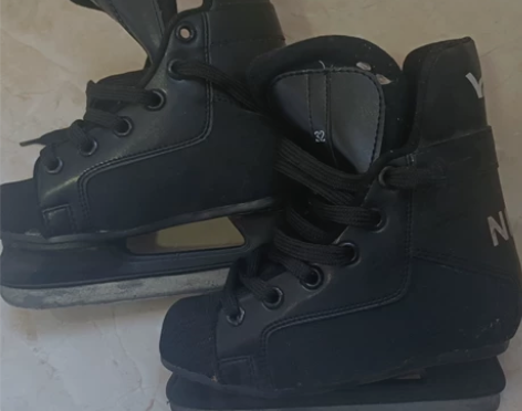 冰刀鞋32码  七八成新 感兴趣的话点“我...