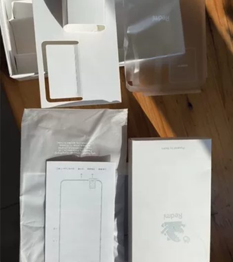 红米k50 12+256黑色 带保护套使...