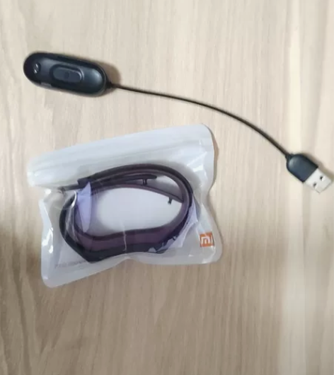 原装小米手环5充电器 黑与玫红色表带 以上...