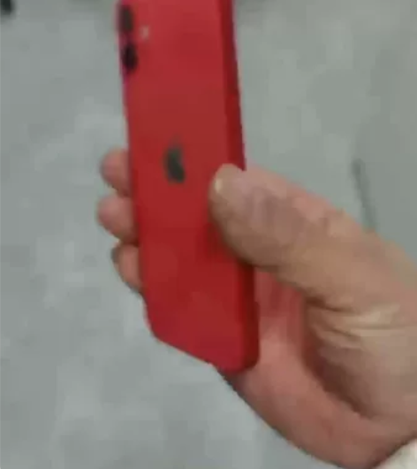 苹果12  国行、128G 感兴趣的话点“...