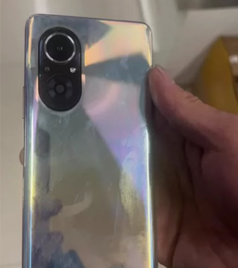 荣耀50se、8128、功能全部正常原装屏...