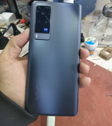 vivo x60pro 开机重启，cpu问...