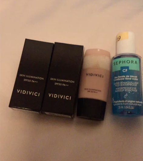 vidivici隔离兰蔻集合，左边两个全新...