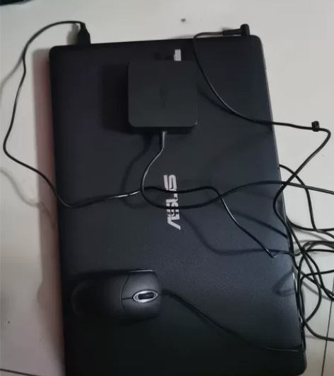 闲置华硕笔记本电脑X552M，win7系统...