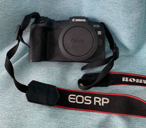 出佳能eos rp，95新，19年京东购入...