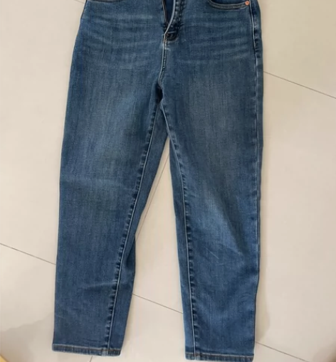 加绒小直筒牛仔裤 28码 购于淘宝 148...