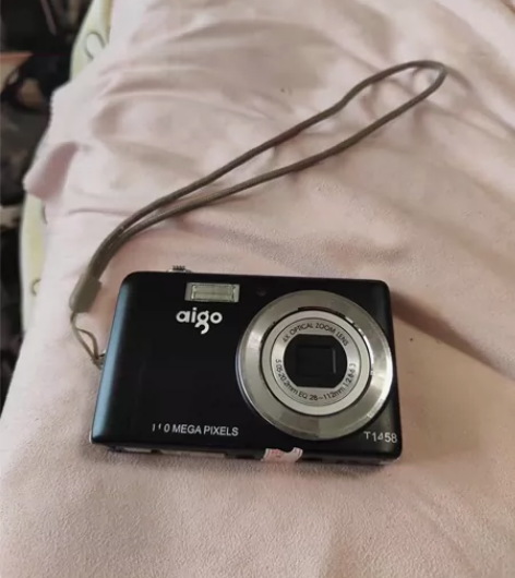 爱国者t1458,1400万像素,5倍变焦...