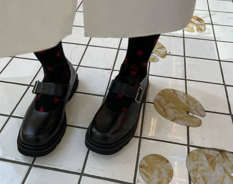 Mona同款玛丽珍鞋女2021新款厚底小皮...