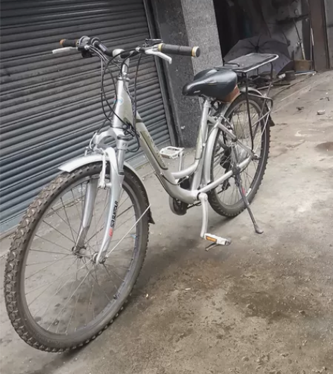 喜德盛电动自行车，铝合金车架，电动部分坏了...