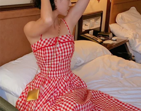 朱小姐夏季港风复古格子a字半身裙气质显瘦遮...