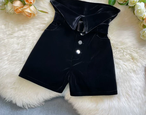 2019秋装新款港风高腰花苞单排扣丝绒短裤...