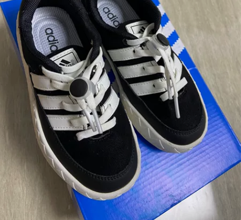 阿迪三叶草板鞋运动鞋男童女童童鞋29码 阿迪儿童运动板鞋，2...