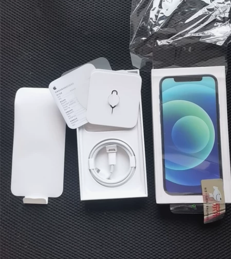 原装国行iPhone12蓝色的手机盒，全新...