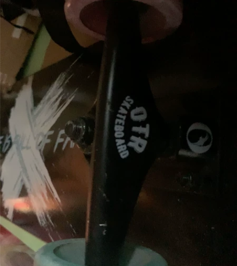 otr滑板 配有dbh刷街轮这个买了120...