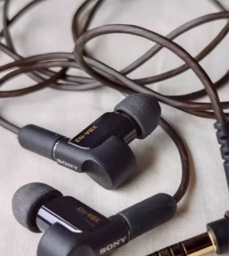 闲置索尼SONY.XBA- N3BP圈铁耳...