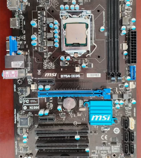 CPU:至强e3 1230v3+主板:微星...