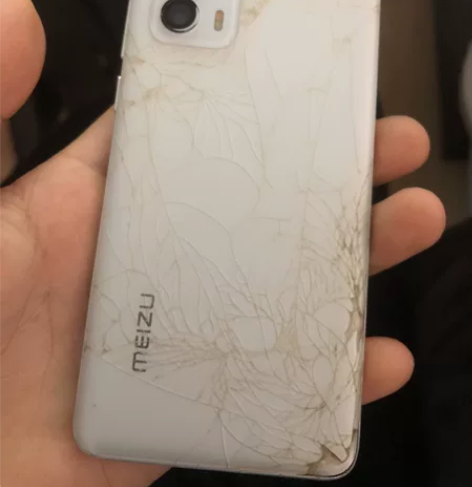 魅族18s 8+256,曲面屏幕用不惯,...