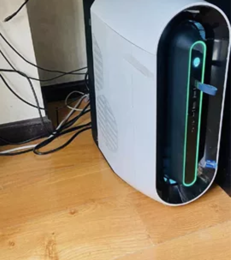 外星人R12主机 最好自提.太重了外星人R...