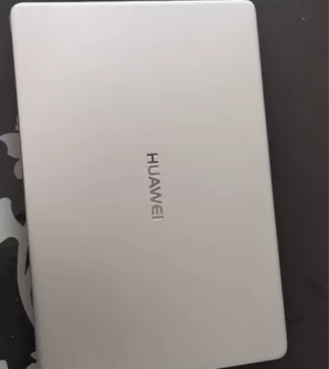 华为matebook d 15寸不是14轻...