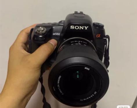 索尼A550单反套机（带18-70mm镜头...