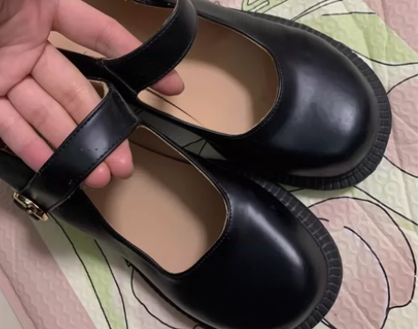 西遇玛丽珍鞋女复古日系新款jk粗跟单鞋女英...