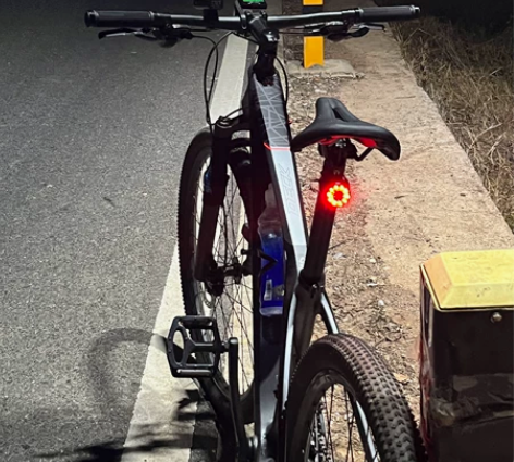 SAVA萨瓦碳纤维山地车，购买不到两个月，...