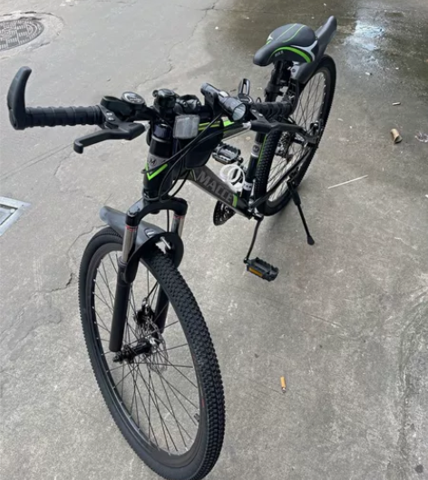 【清仓处理】山地车男女变速单车轻便减震赛车...