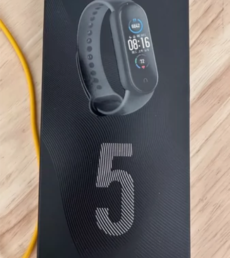 全新未拆封小米手环5 NFC版 包邮闲置物...