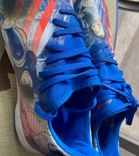 足球小将刚买几天不合脚出了 感兴趣的话点“...