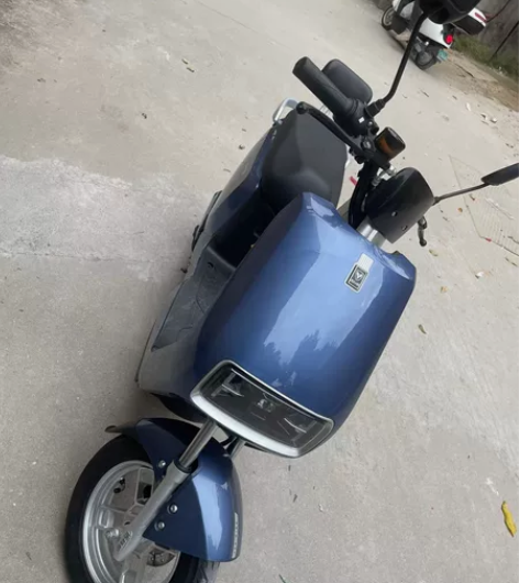 有牌有证，电动车转让。 感兴趣的话点“我想...