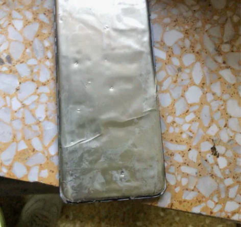 华为p40p碎屏机，开机有声音，没有屏看清...