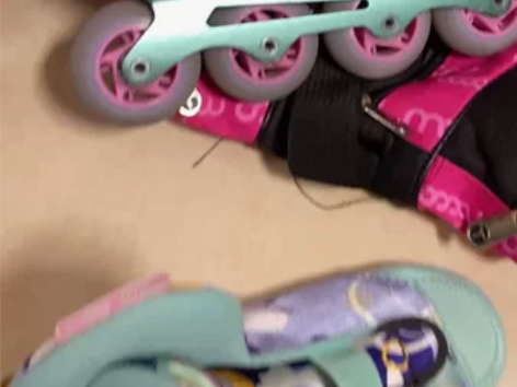 【乐活价】米高专业溜冰鞋儿童初学者轮滑鞋滑...