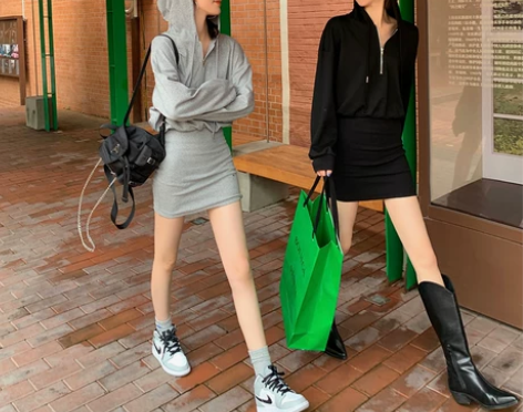 Alice W花花家收腰包臀连衣裙女秋季新...