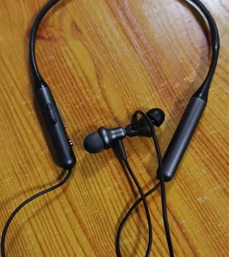 万魔 1MORE 颈挂式蓝牙入耳式无线耳机...