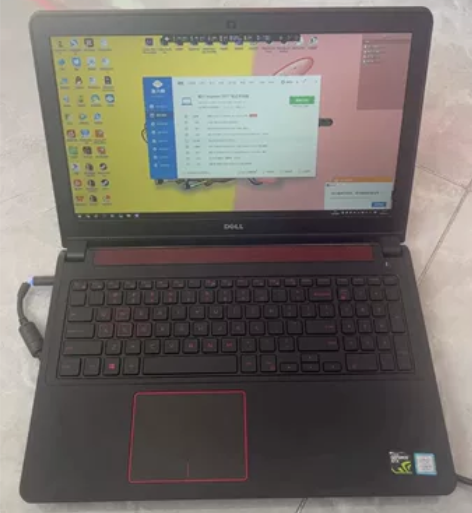 戴尔5577。上学时候买的了。现在换工作本...