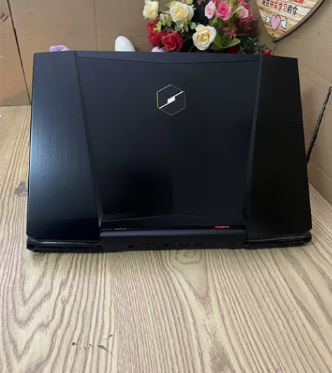 机械革命X6ti /7700/ 1050T...