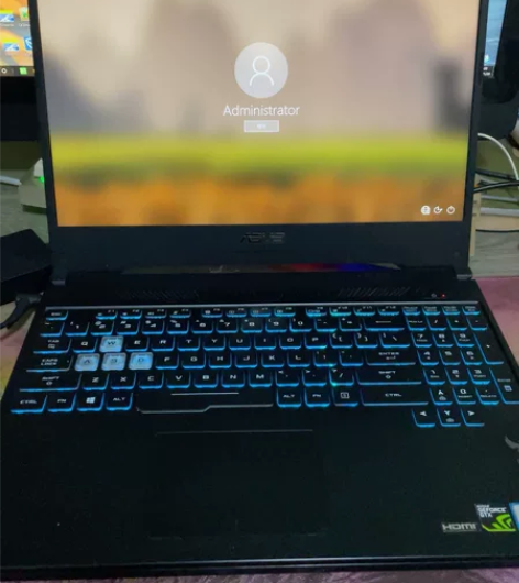 华硕 飞行堡垒7 FX505gt i5-9...